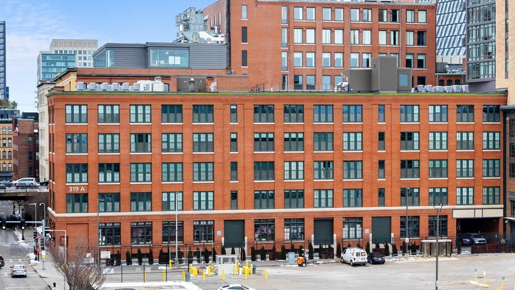 319 A St # 502