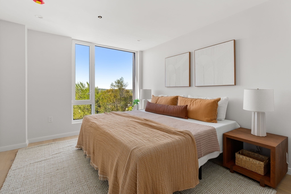 125 Lowell Street # 6B