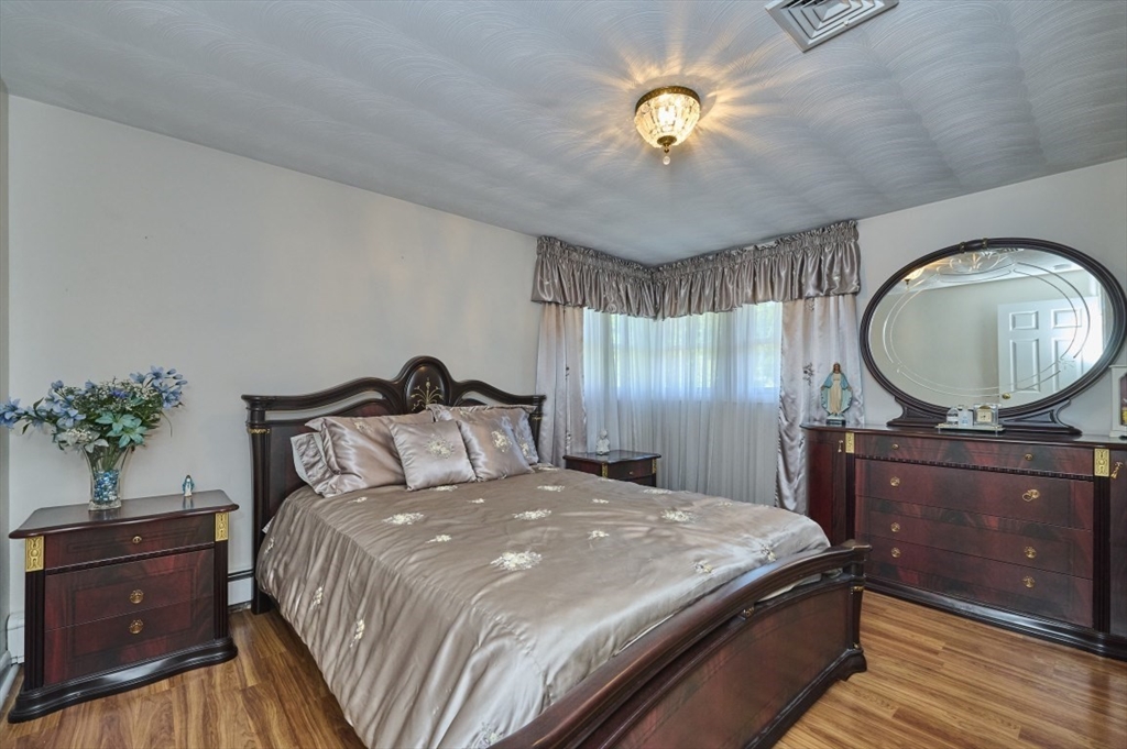 9 Sheffield Rd