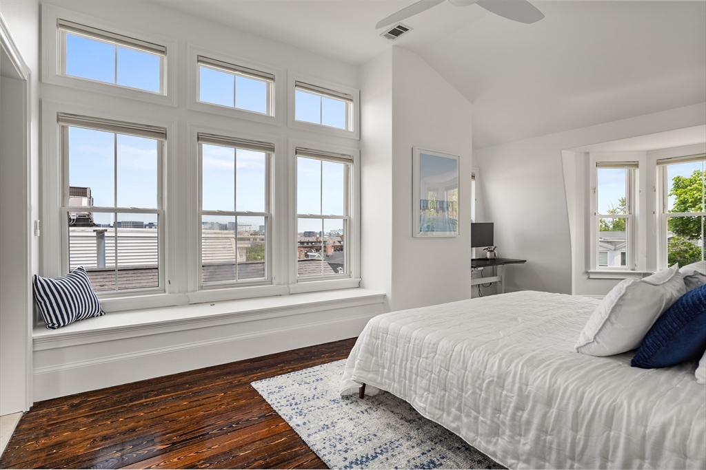 17 Atlantic St