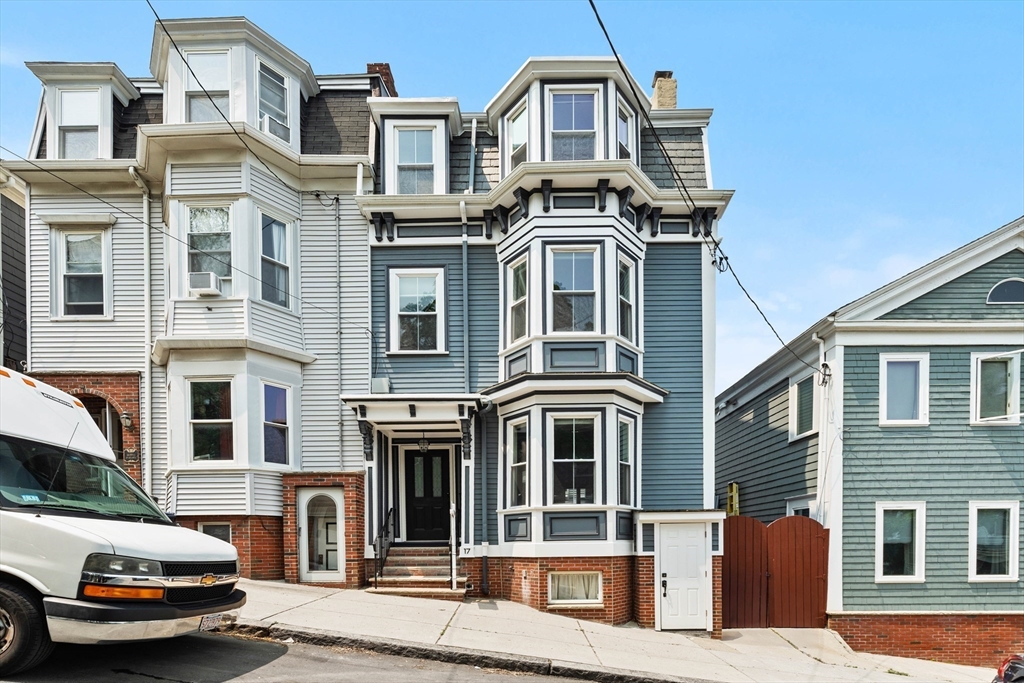 17 Atlantic St