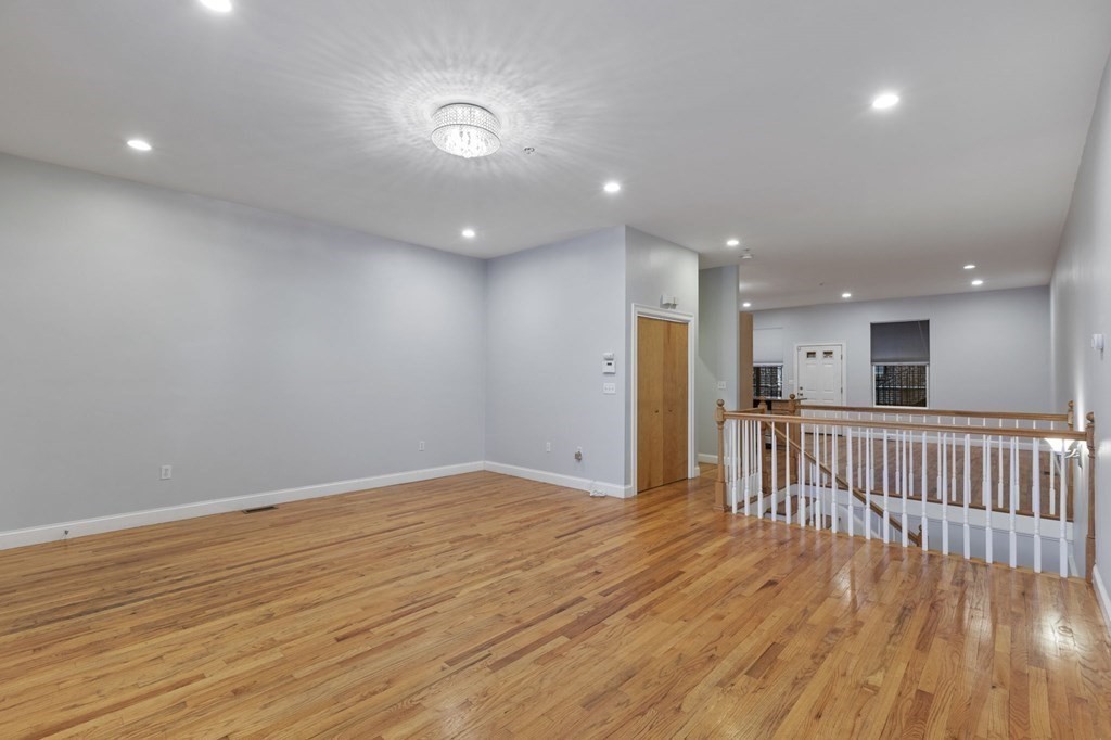 873 Harrison # 873