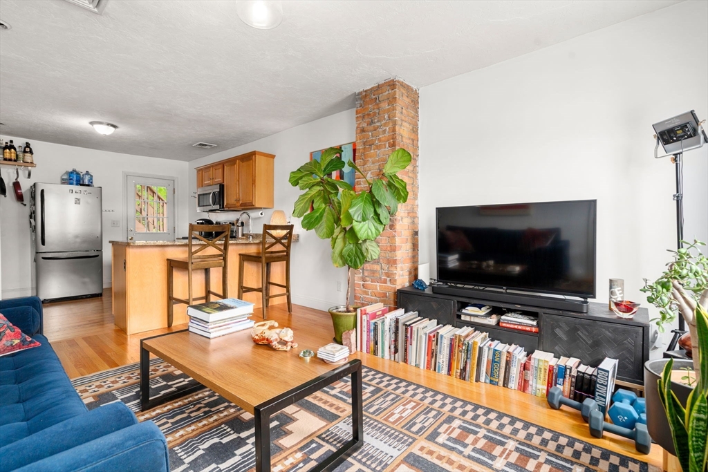 372 Athens St # 2