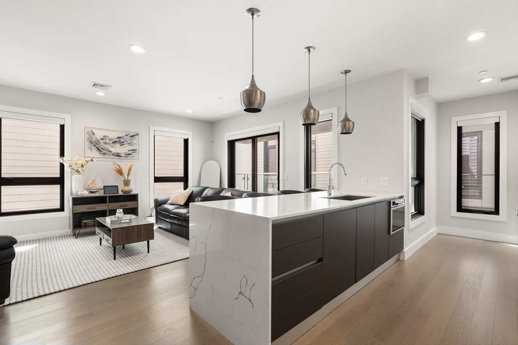 39 A St # 16