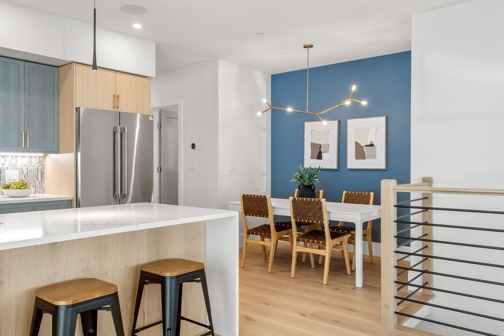 527 East 7th Street # 1