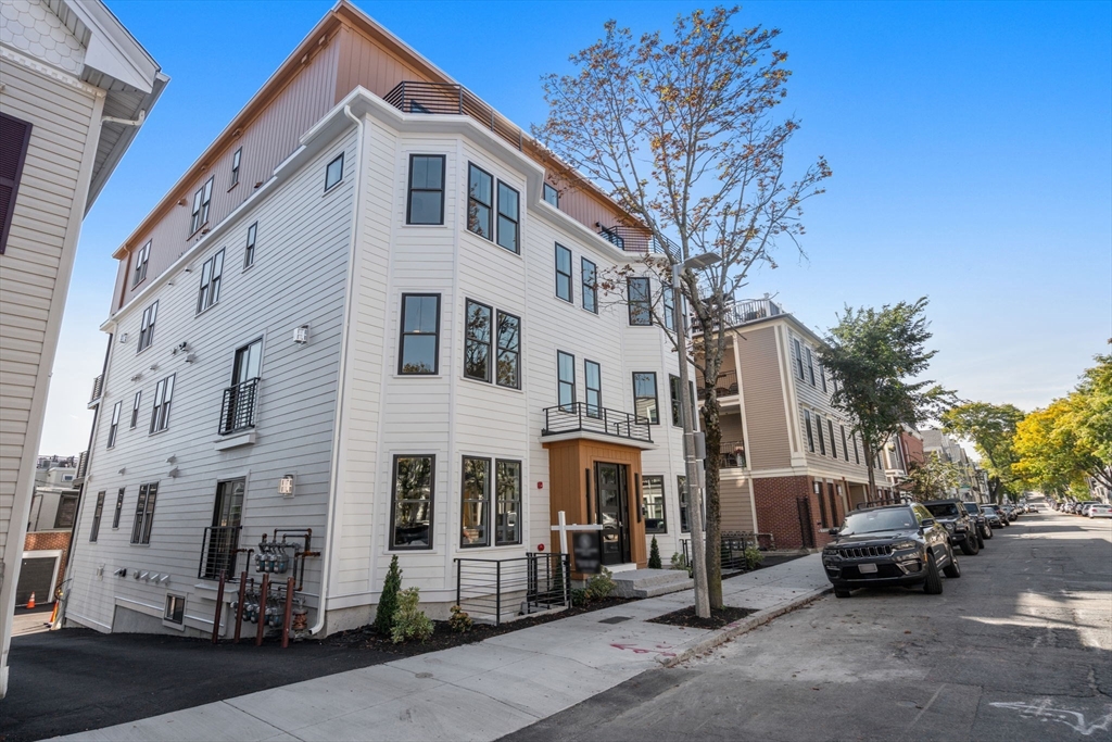 527 East 7th Street # 1
