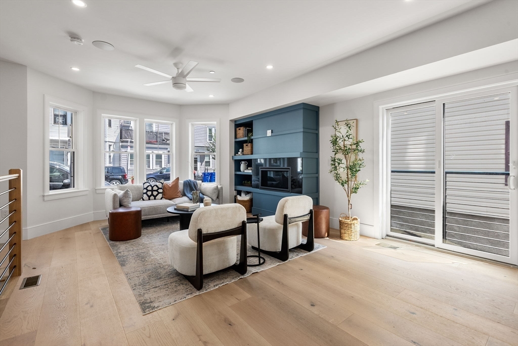 527 East 7th Street # 1
