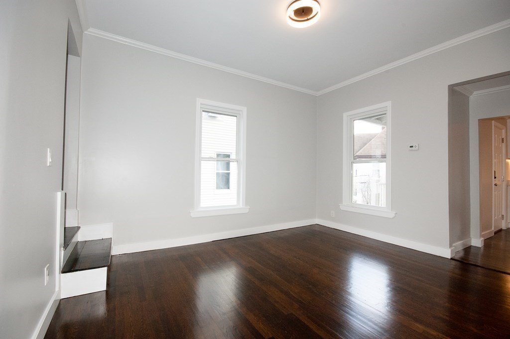 30 Thornley St # 2