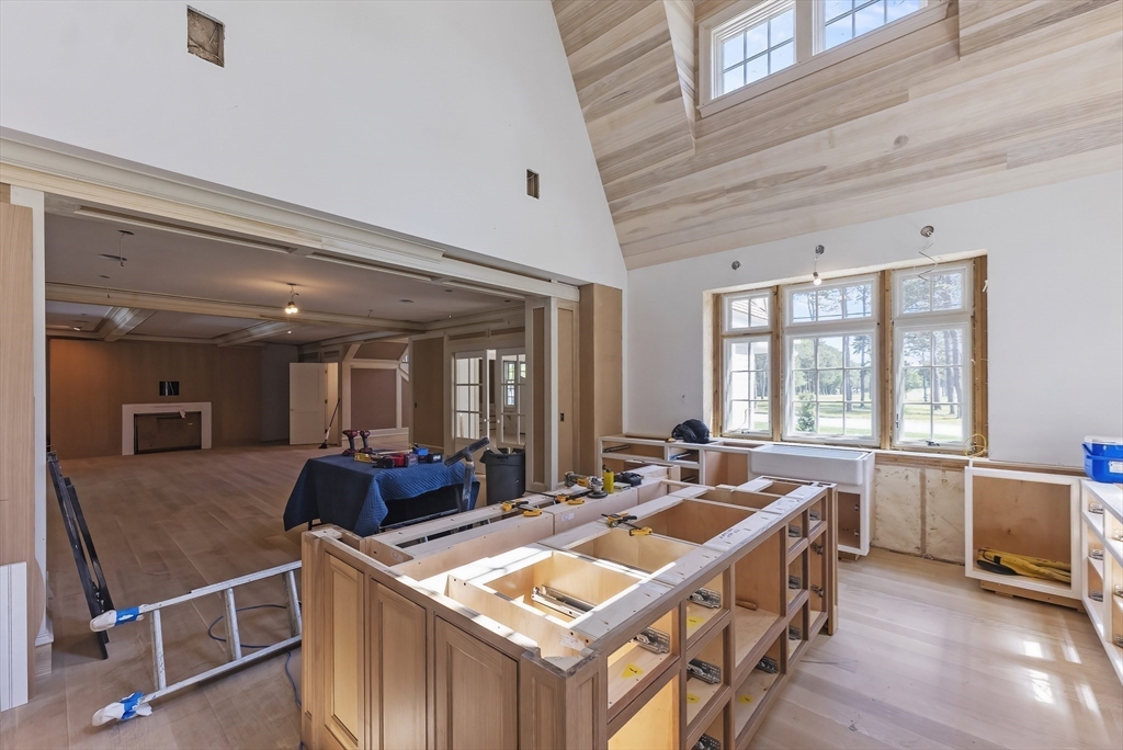 20 Grand Island Dr