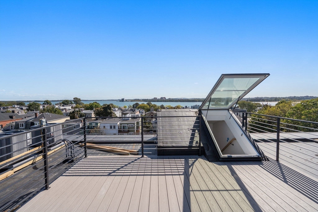 527 East 7th Street # 7