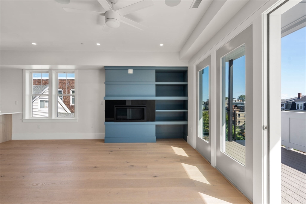 527 East 7th Street # 5