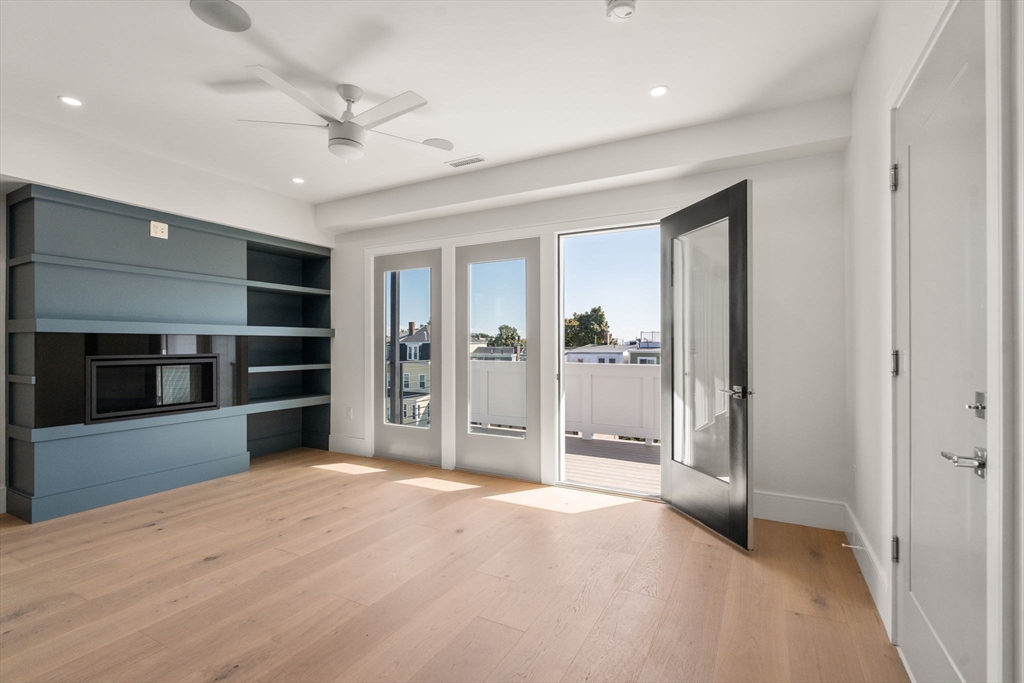 527 East 7th Street # 6