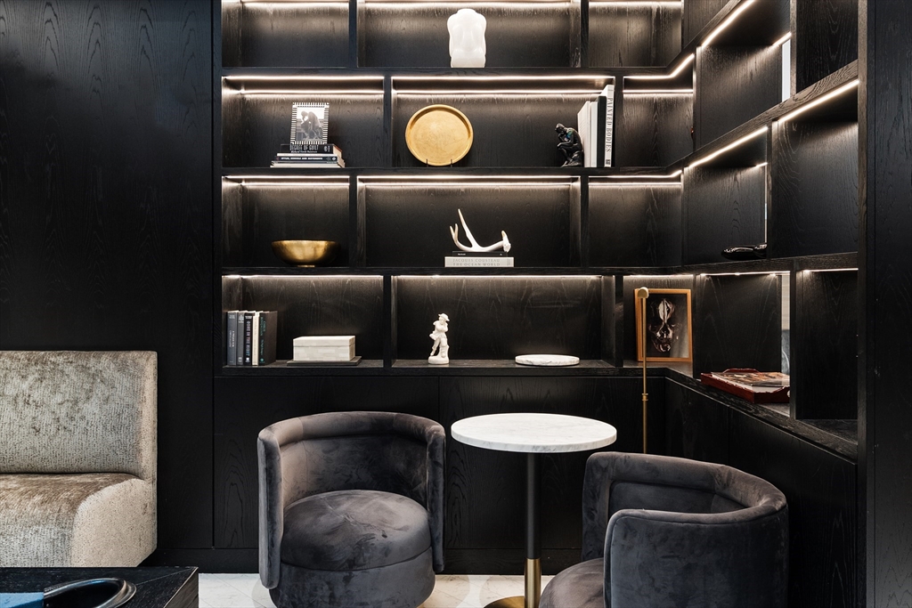 55 Lagrange St # 1802