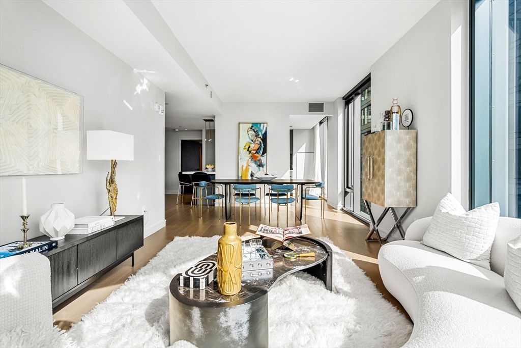 55 Lagrange St # 1802