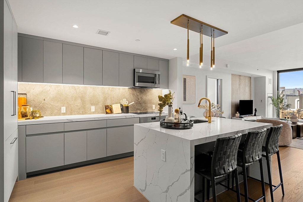 55 Lagrange St # 1703