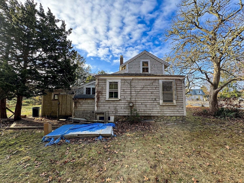 30 Pond St