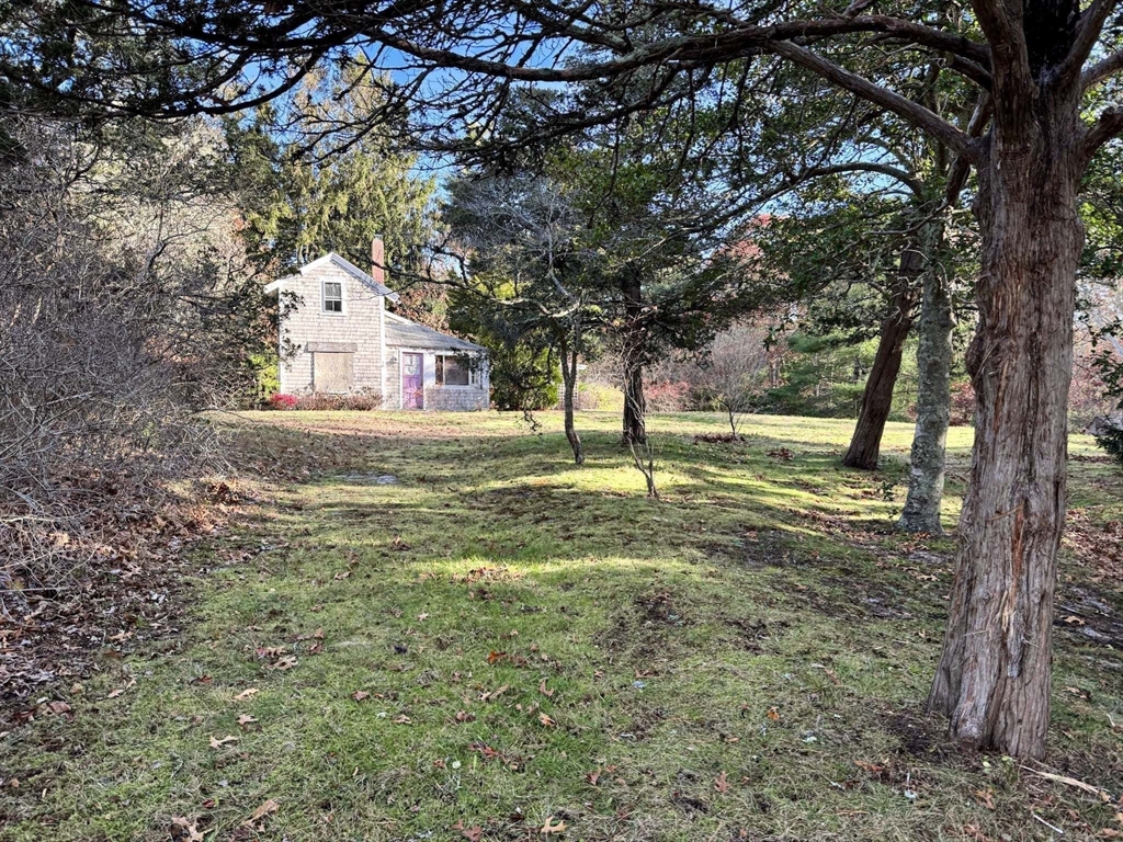 30 Pond St