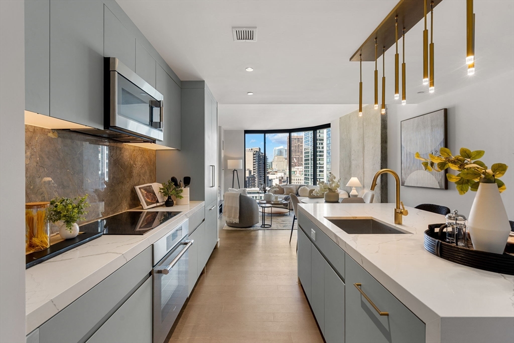 55 Lagrange St # 1805