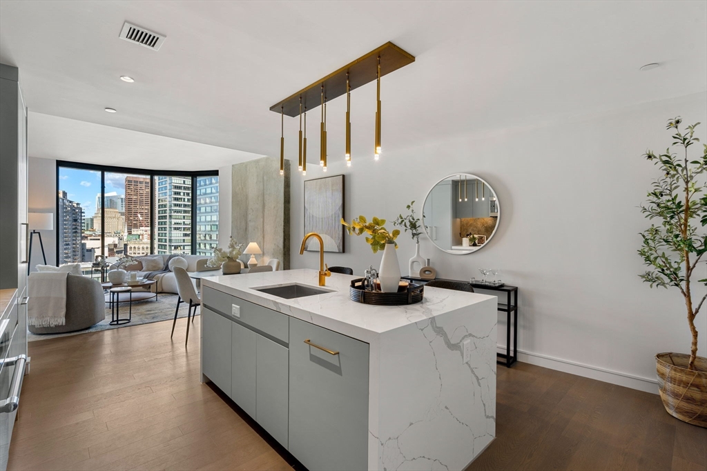 55 Lagrange St # 1805