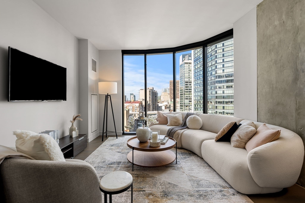 55 Lagrange St # 1805