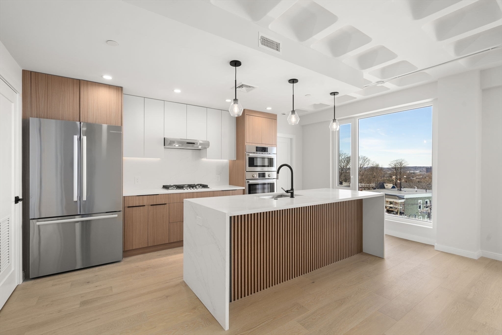 125 Lowell Street # 603