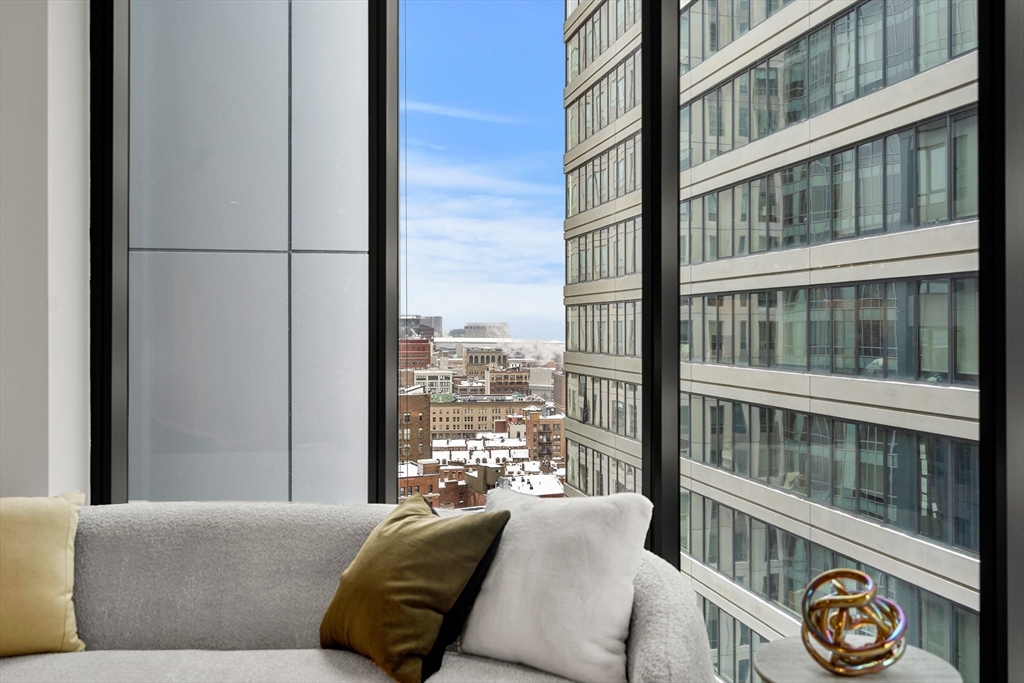 55 Lagrange St # 1901