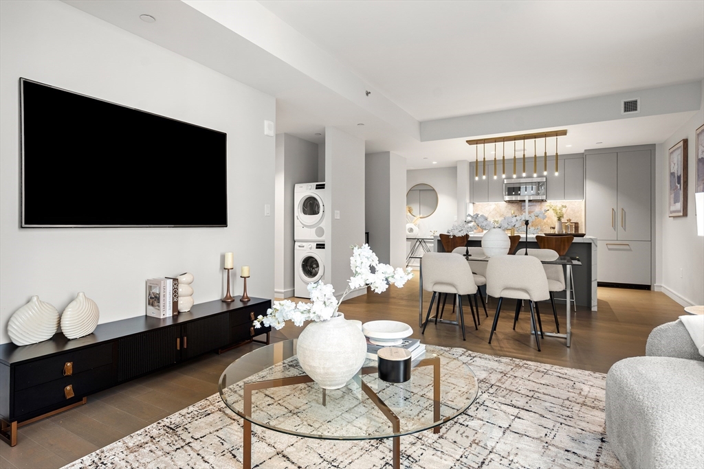 55 Lagrange St # 1901