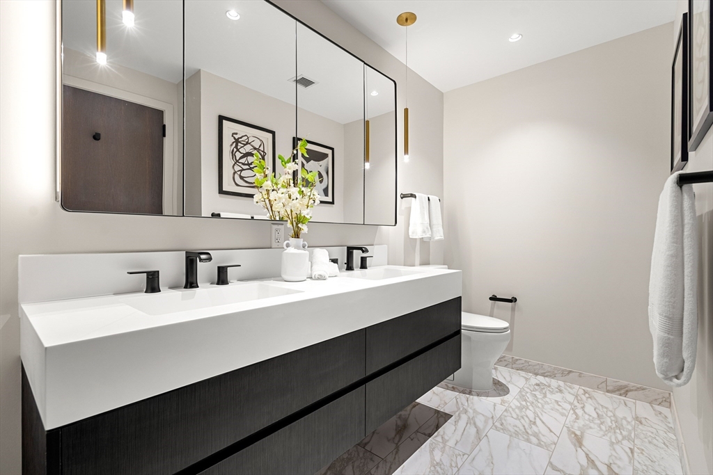 55 Lagrange St # 1901