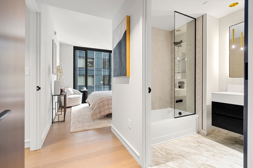 55 Lagrange St # 1901