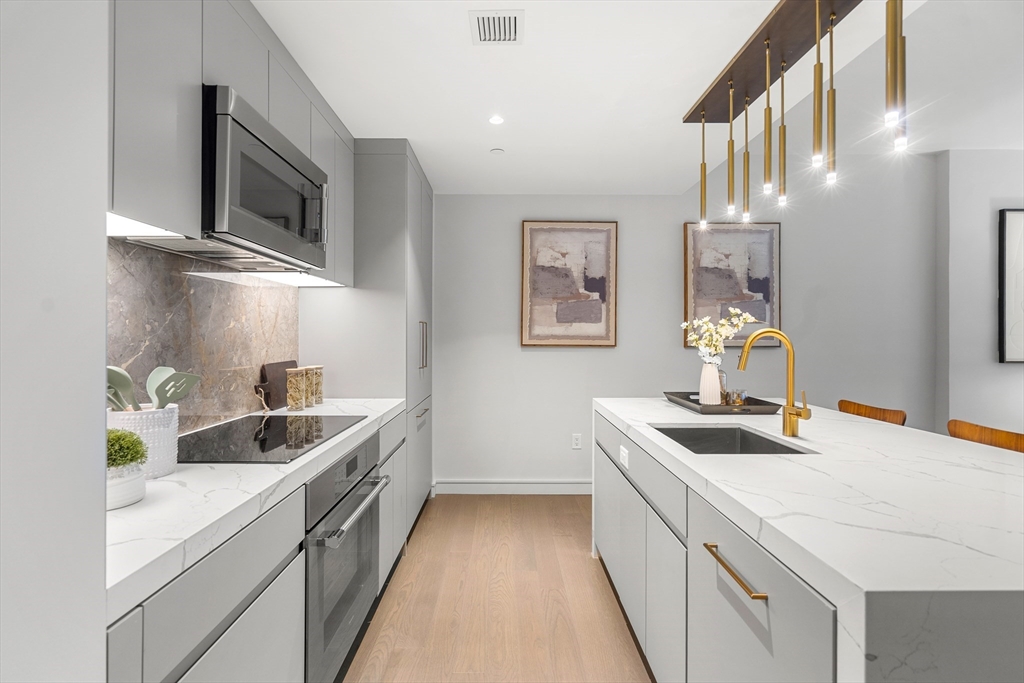 55 Lagrange St # 1901