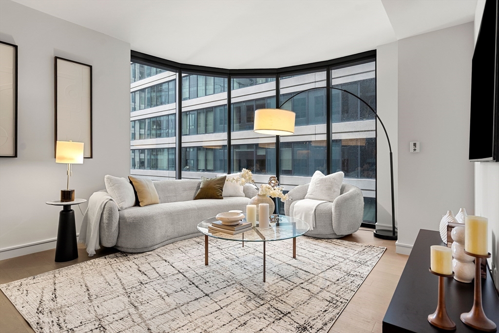 55 Lagrange St # 1901