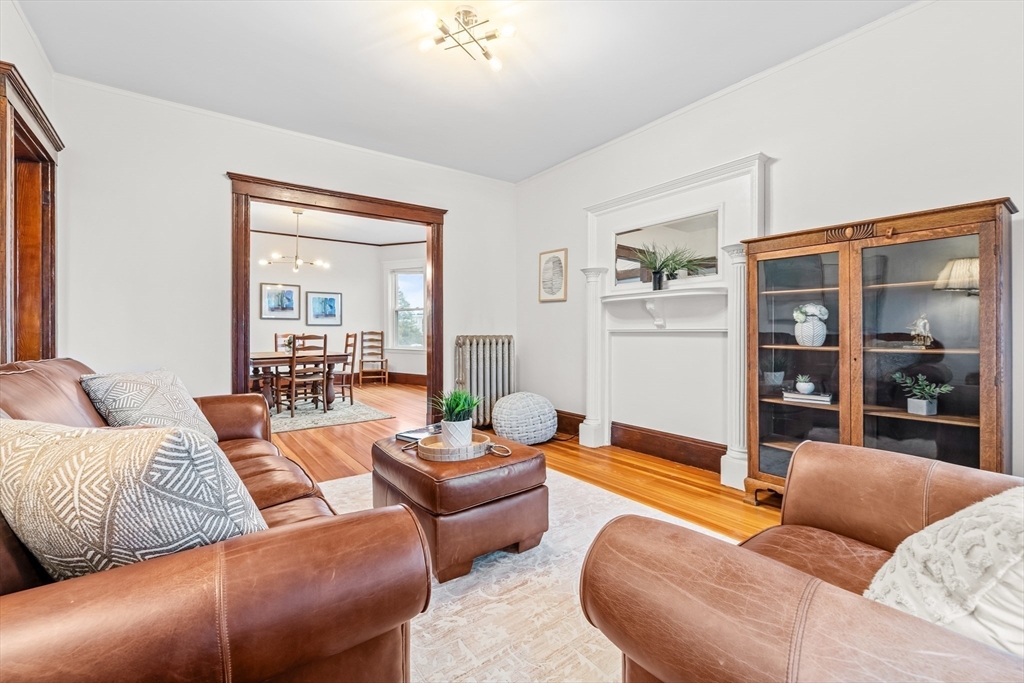 1754 Columbia # 3