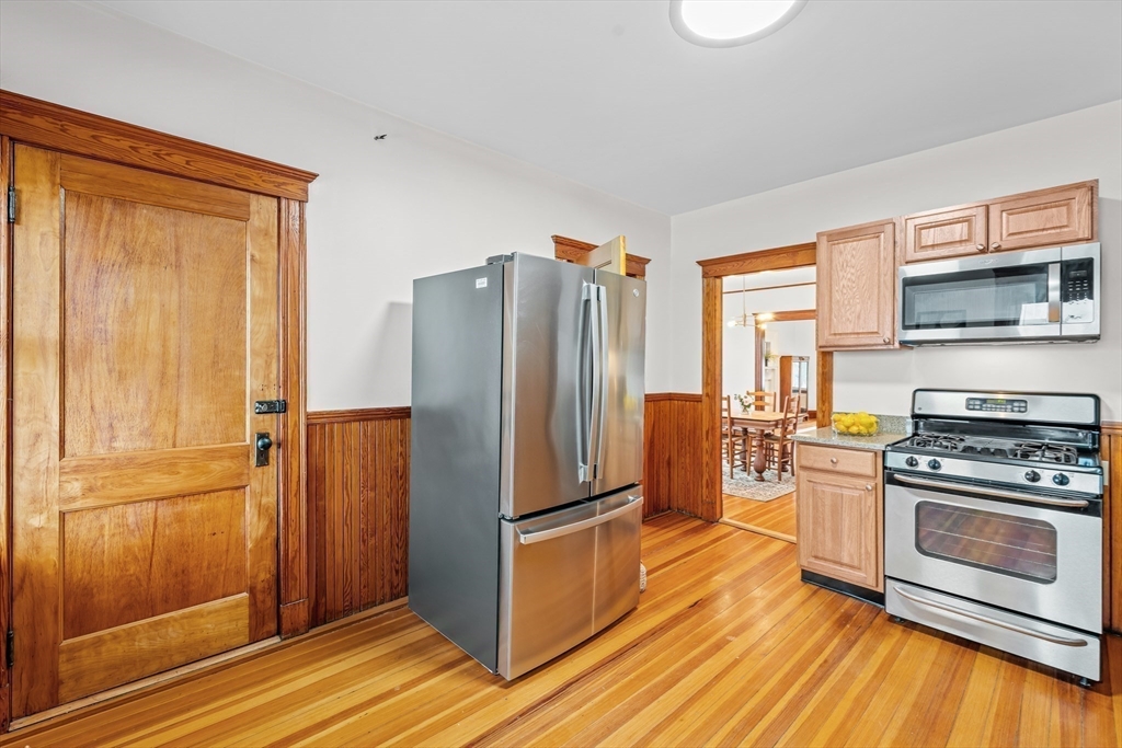 1754 Columbia # 3