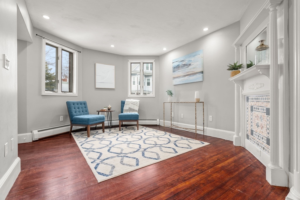 14 Mallet St # 1