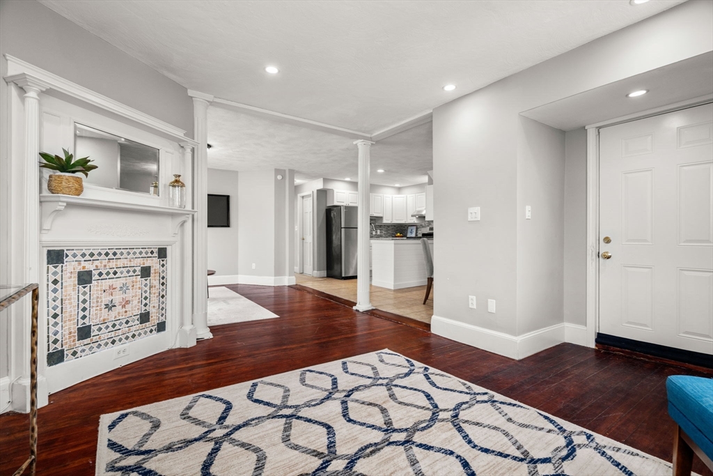 14 Mallet St # 1