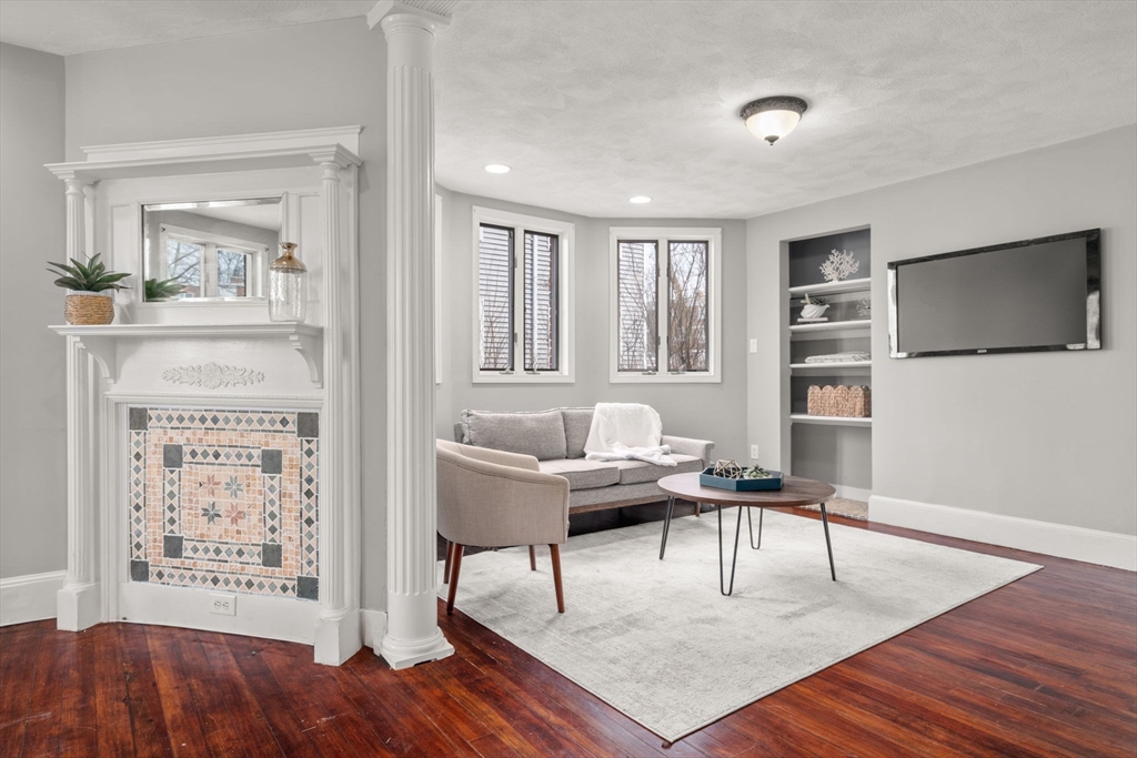 14 Mallet St # 1