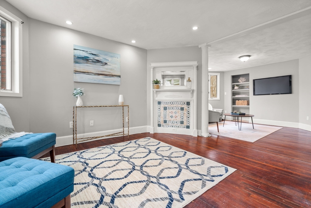 14 Mallet St # 1