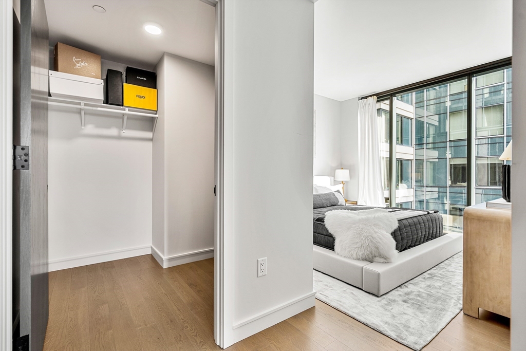 55 Lagrange St # 1902