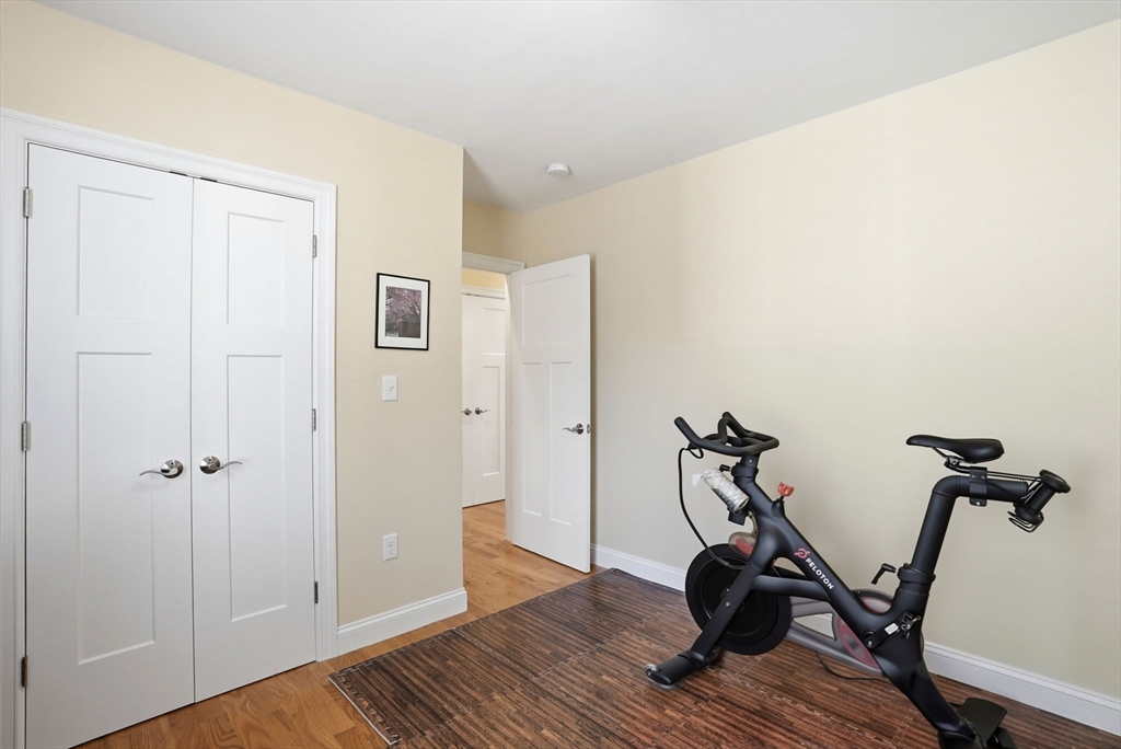 22 Grampian Way # 22