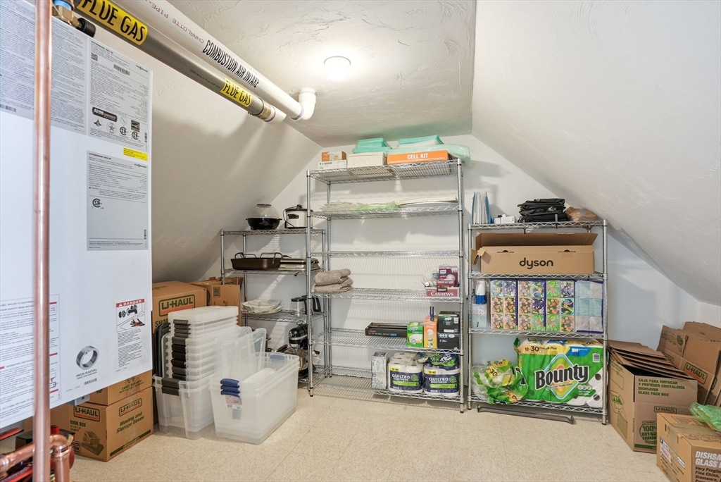 22 Grampian Way # 22