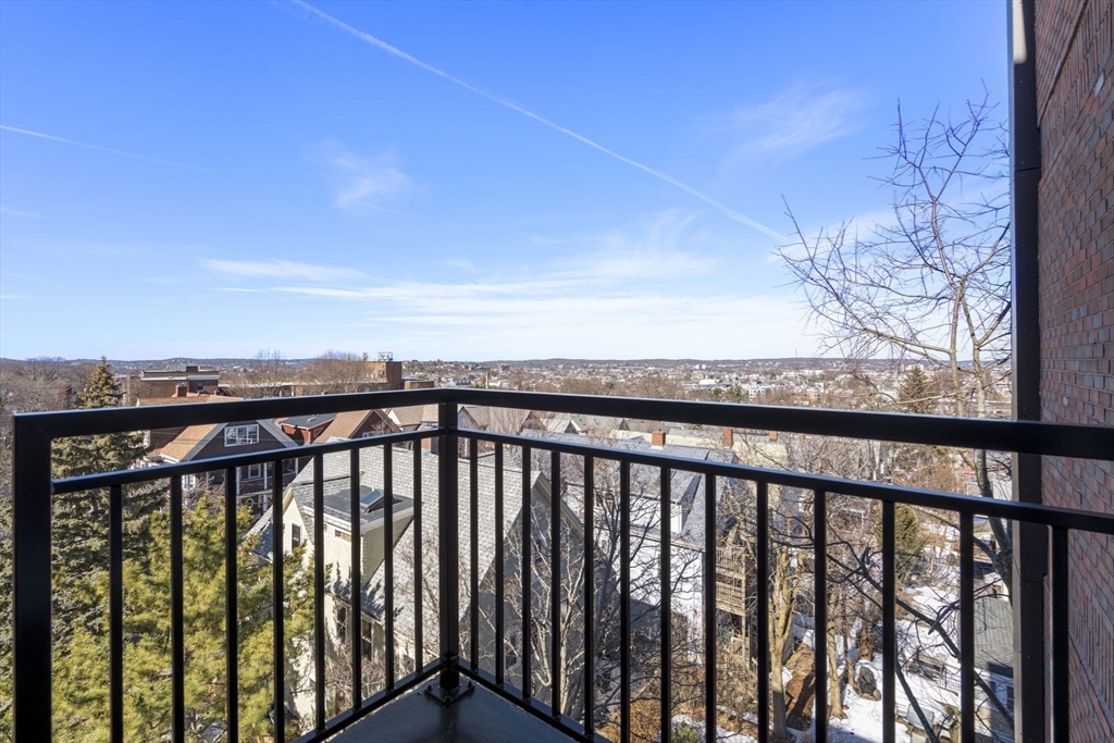 125 Lowell Street # 6C