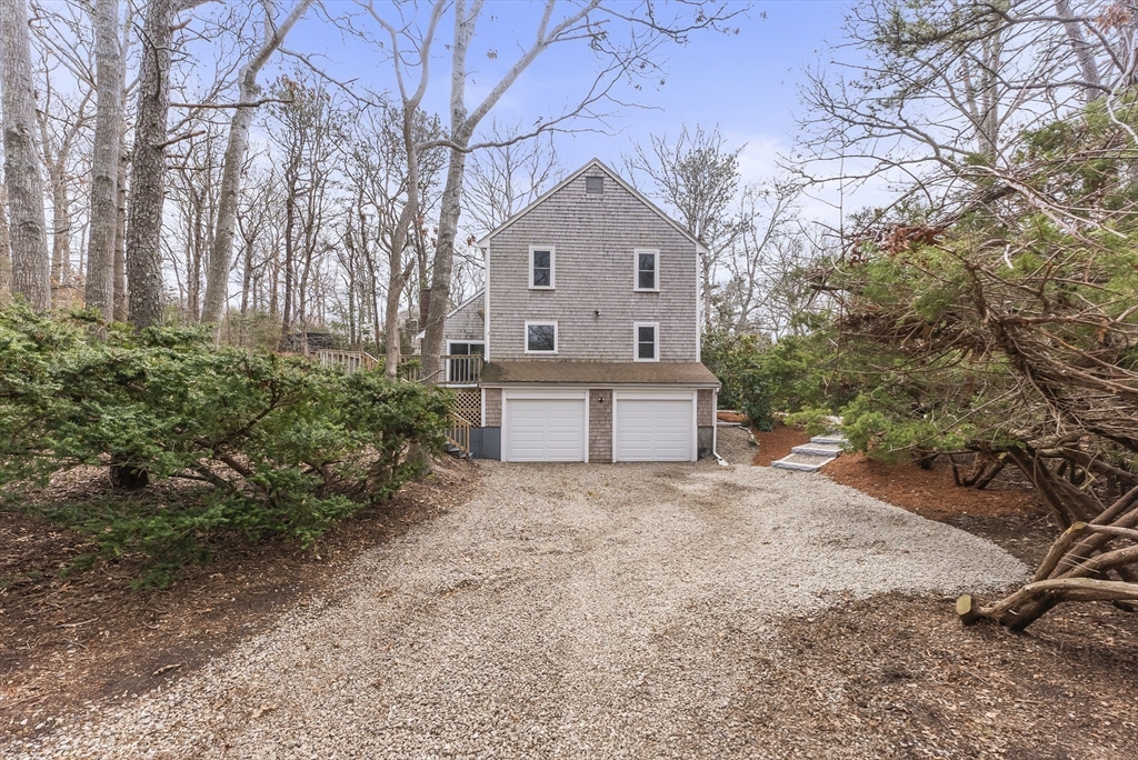 1 Forest Rd