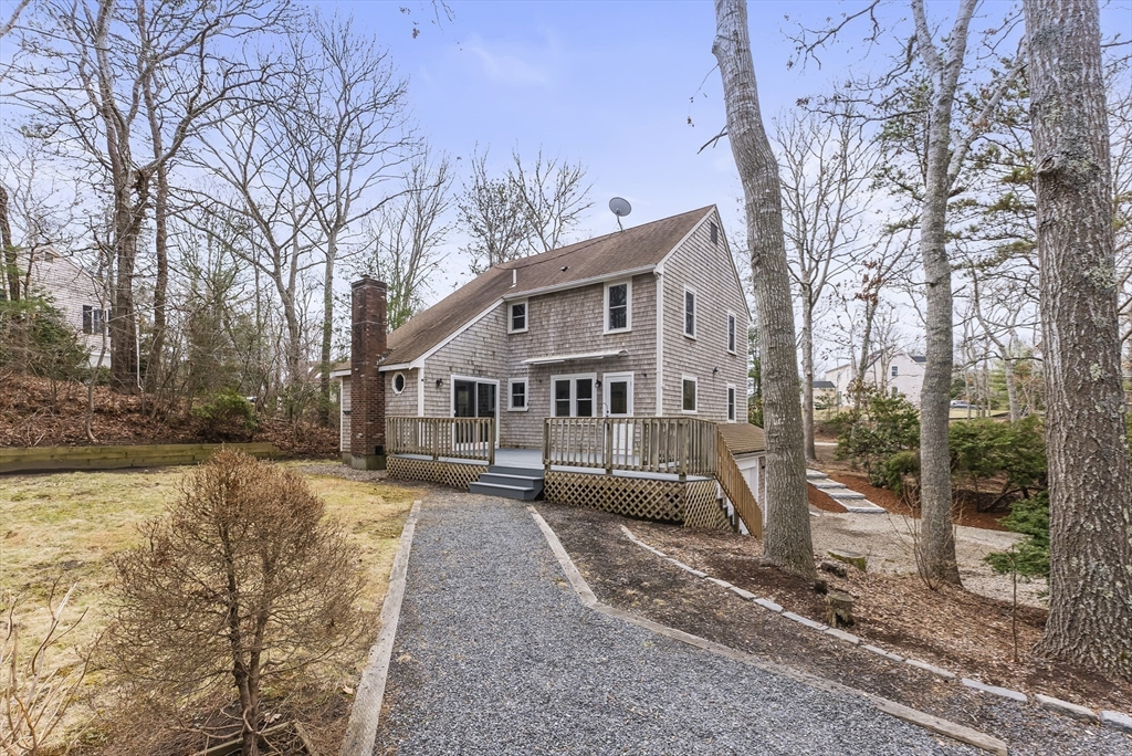 1 Forest Rd