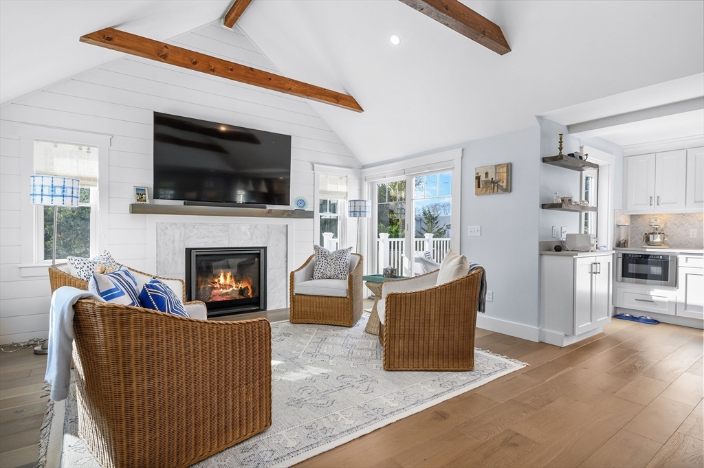 21 Cockachoiset Ln