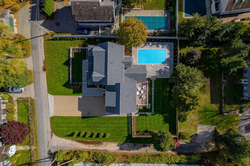 21 Cockachoiset Ln