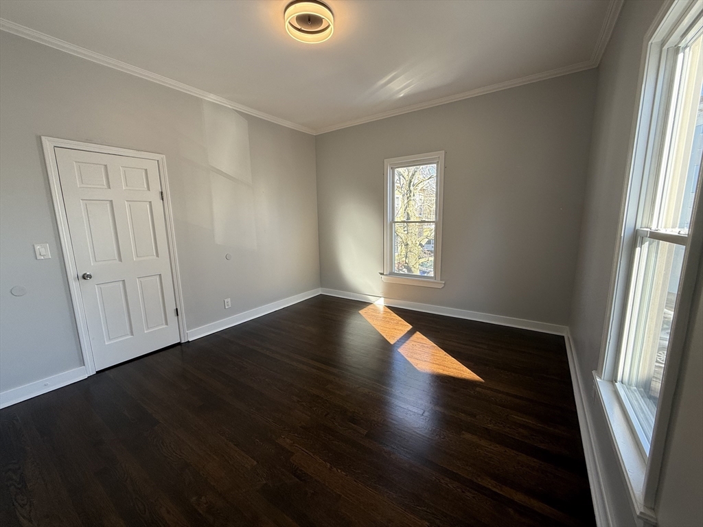 30 Thornley St # 2