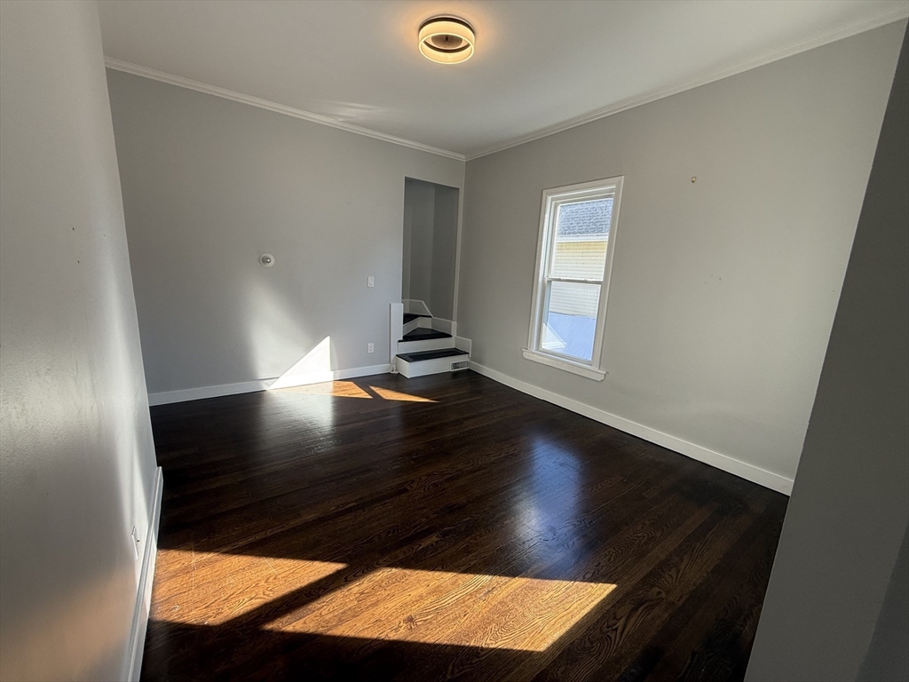 30 Thornley St # 2