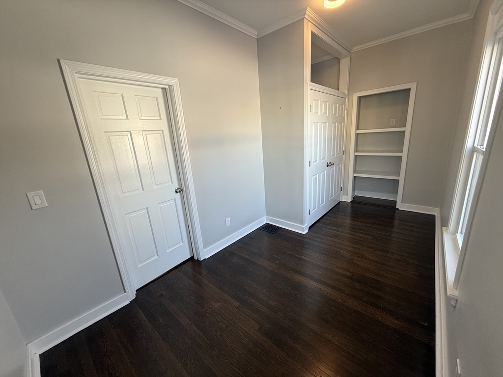 30 Thornley St # 2