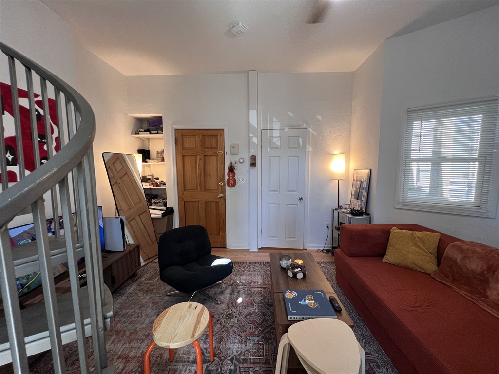 703 E Broadway # 2