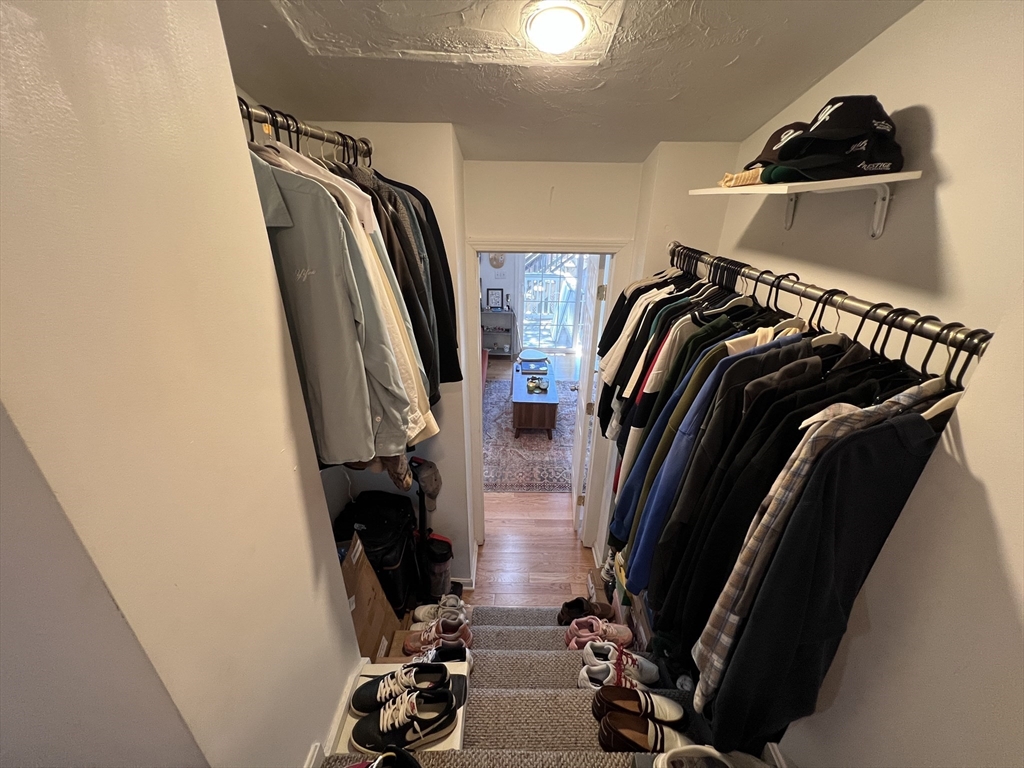 703 E Broadway # 2